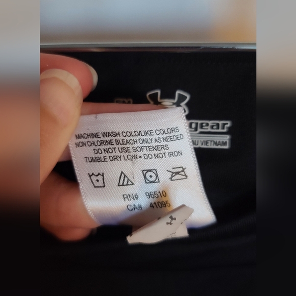 Under Armour Black Lounge Pants - size SM - Picture 4 of 7